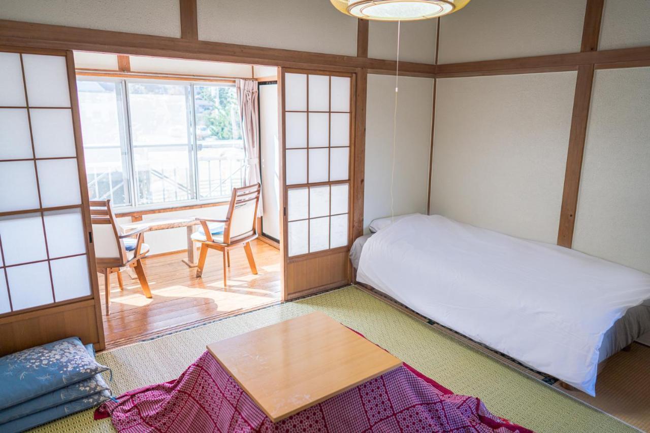 Ryokan Fuji Heights Fujikawaguchiko Exteriör bild